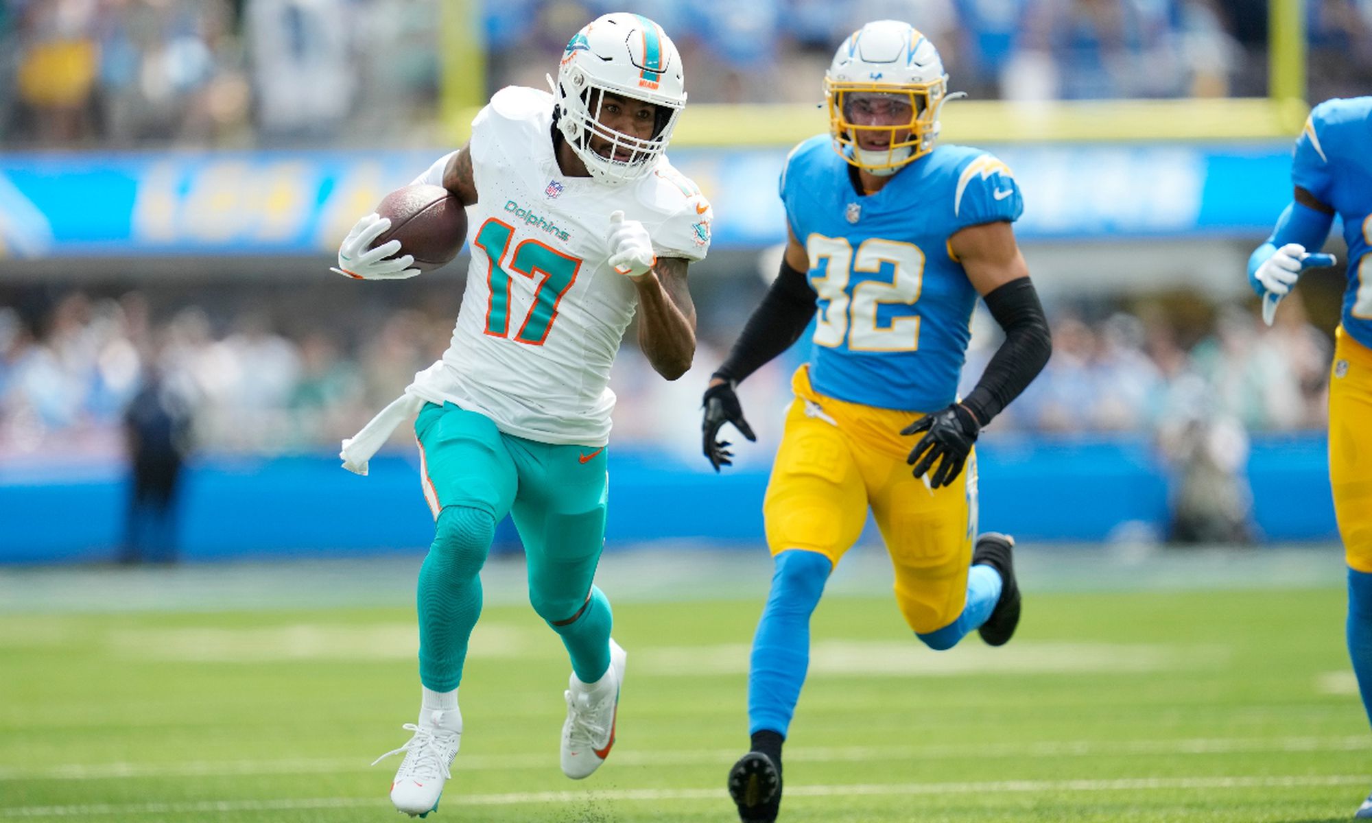 DraftKings Promo Code: Secure up to $1,250 in Bonuses for Dolphins vs. Patriots on Sunday Night Football