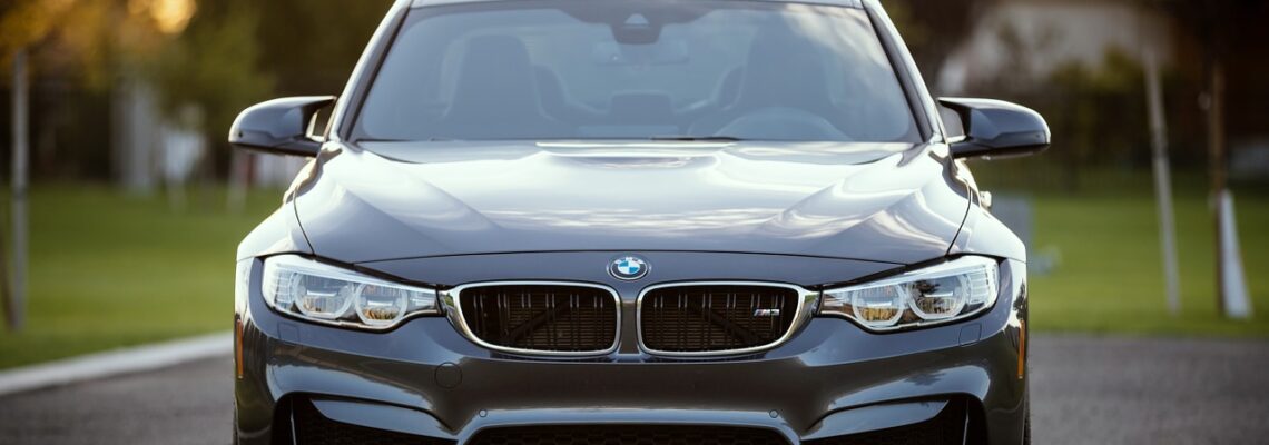 Top Features to Look for When Buying a Premium Car