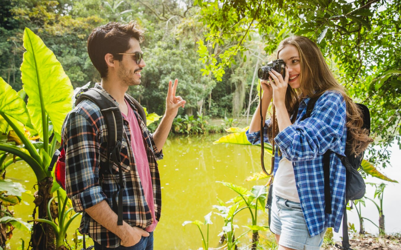 How to Choose the Right Wedding Photographer