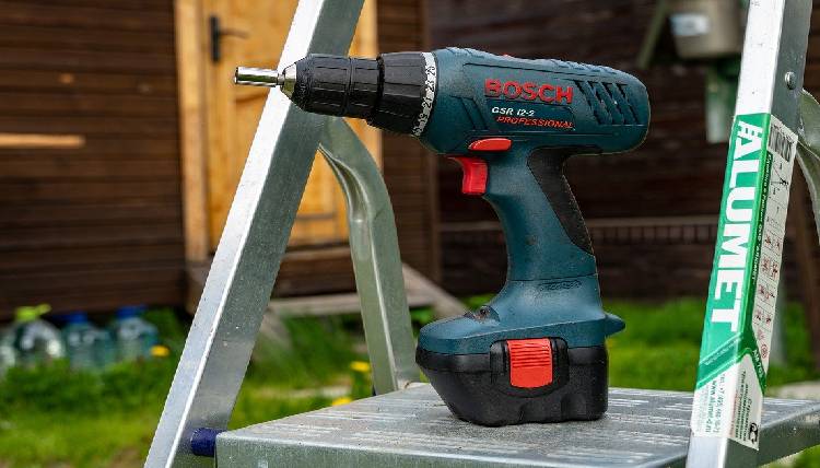 DR Power Buys Mean Green Drill