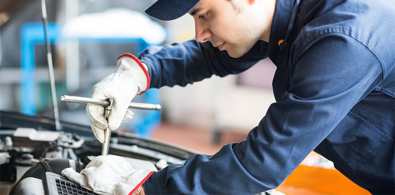 Blue Bottle butcher retro scenester