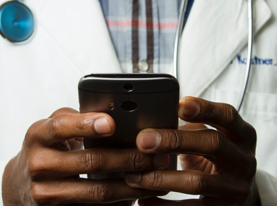 In auctor erat in enim sodales