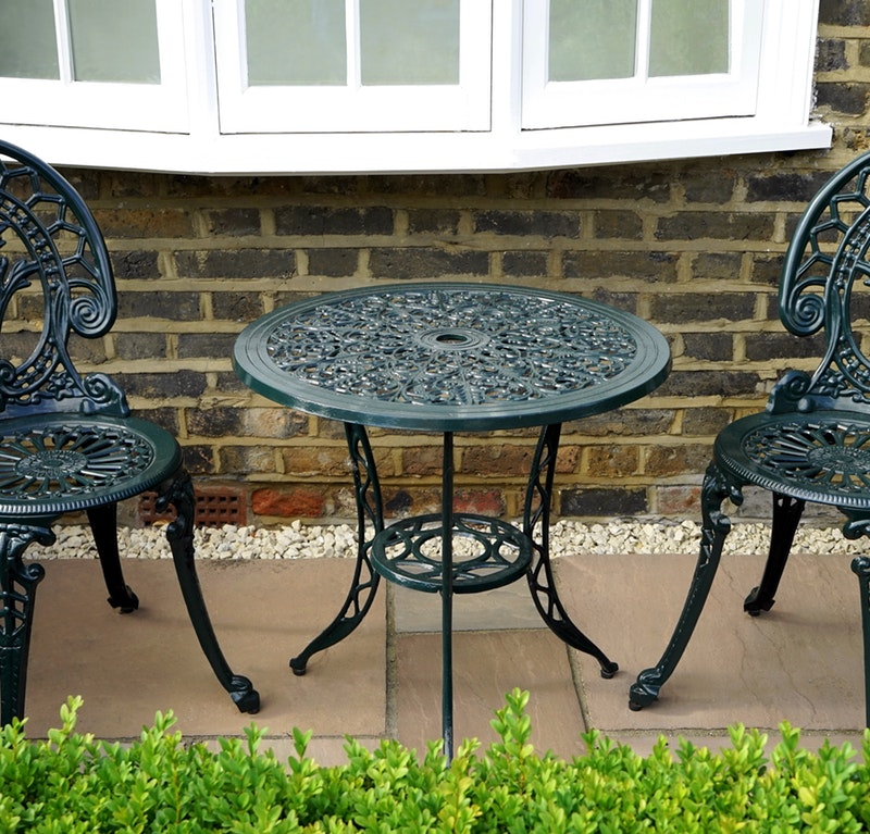 couple table